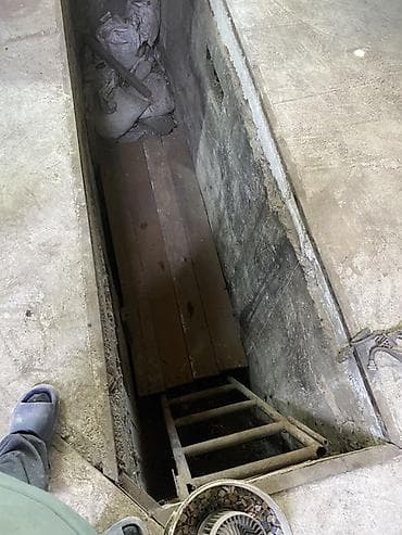 купить колесо обозрения бу: Автосервис/СТО с оборудованием Описание: - Бокс с высокими воротами и — 2