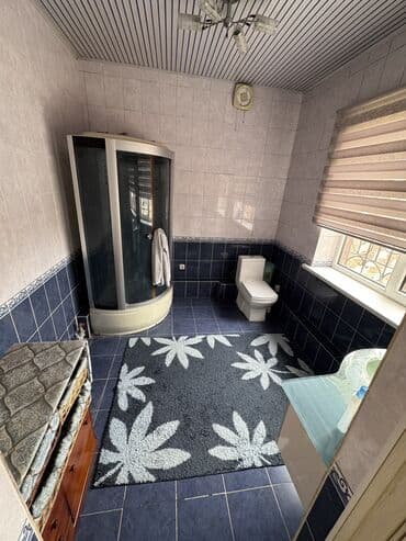 продаю дом село кут: Гостевой дом в отдельно стоящем 3-этажном коттедже. Район — 9