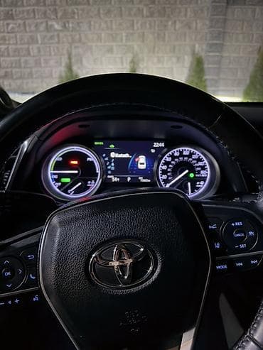 volvo s90: Toyota Camry: 2022 г., 2.4 л, Автомат, Гибрид, Седан — 9