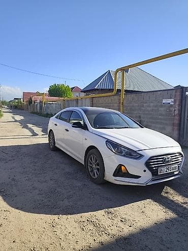 газ 14 чайка: Hyundai Sonata: 2018 г., 2 л, Автомат, Бензин, Седан — 4
