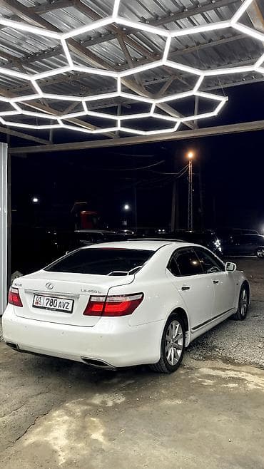 Lexus LS: 2008 г., 4.6 л, Бензин, Седан