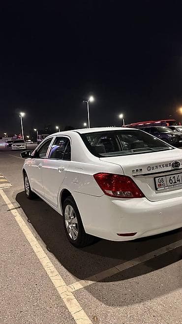 BYD: BYD E5: 2017 г., Автомат, Бензин, Седан — 3