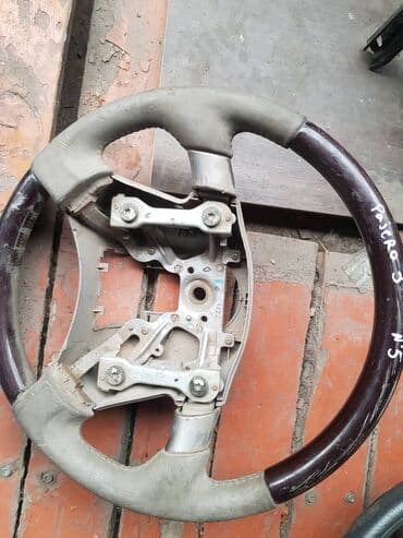 запчасти на мицубиси паджеро 2: Mitsubishi Pajero 3 руль, Митсубиси Паджеро 3 руль, год 2006, руль — 1