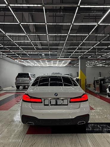 ришетка: Аренда BMW 5 Series (рестайлинг), без водителя. БМВ ж30 BMW G30 - — 4