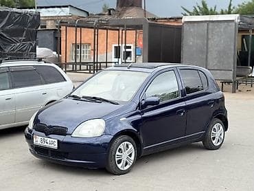 Toyota Vitz: 2003 г., 1.3 л, Автомат, Бензин, Хэтчбэк