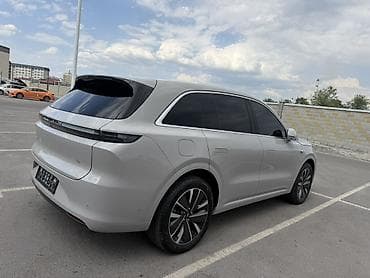 Lixiang L6: 2025 г., 1.5 л, Гибрид, Кроссовер — 5