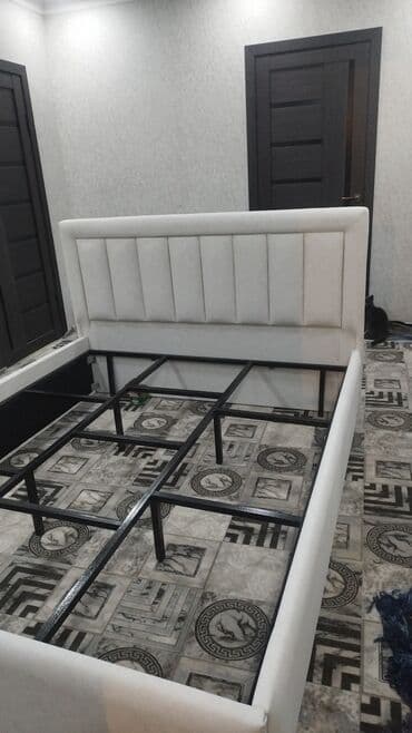 диван в карабалта: Двуспальная кровать, С ящиком для хранения, длина - 200 см — 24