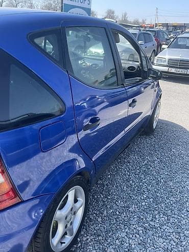 мерседес т 1: Mercedes-Benz A-Class: 1999 г., 1.4 л, Кол менен иштөөчү, Бензин, Хетчбек — 4