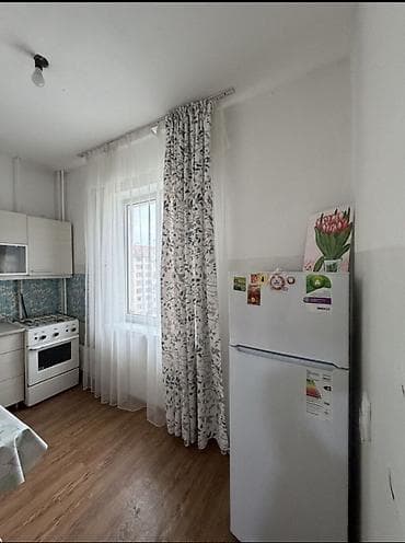 мкр улан: 1 комната, С мебелью частично — 2
