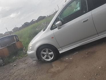sur ron: Honda Stream: 2002 г., 2 л, Автомат, Бензин, Минивэн — 7