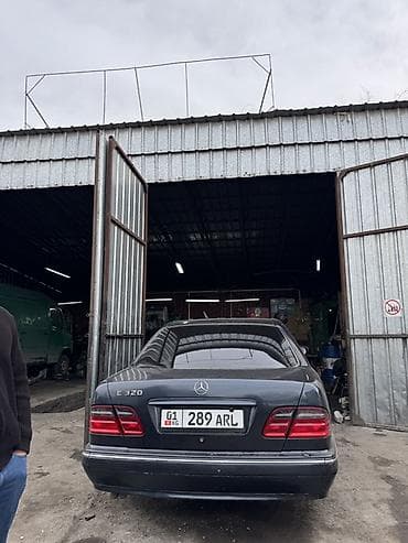 124 amg: Mercedes-Benz E-Class: 2002 г., 3.2 л, Автомат, Дизель, Седан — 5