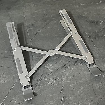 Подставка под ноутбук,есть 2 штуки каждая 400 с,сам пользовался