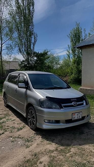 Унаа сатуу: Toyota Avensis Verso: 2003 г., 2.4 л, Автомат, Бензин, Вэн/Минивэн — 1