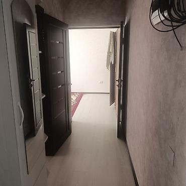 гарнет: Описание: сдаётся 2х ком квартира на долгий срок. А. Масалиева81 — 6