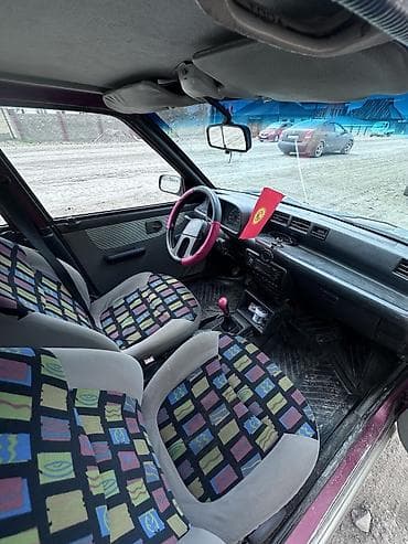 мега авто: Продаётся срочно ❗❗❗Айыбы бензин жок болсо жүрбөй калат. Стойкалыры — 5