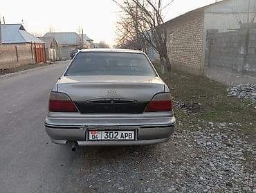 mini kuper: Daewoo Nexia: 1995 г., Седан — 4