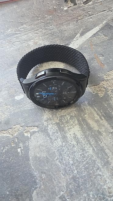 Galaxy watch 6 classic. Состояние отличное, доп ремешки. заряд держат