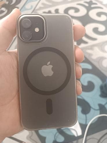 обмен айфон: IPhone 12 mini, Б/у, 256 ГБ, Черный, Чехол, Кабель, 67 % — 2