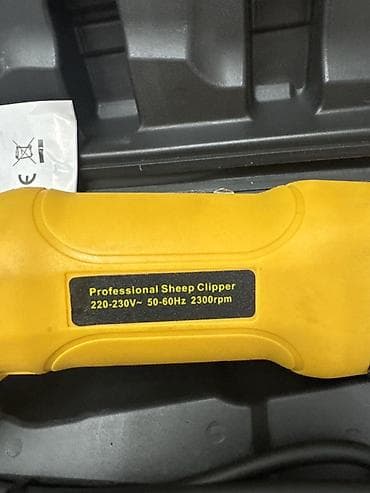 d cat: Электрическая машинка для стрижки овец (сетевой триммер) DEWALT в — 6