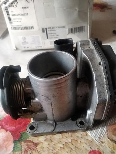 Дроссельная заслонка Volkswagen 2014 г., Б/у, Оригинал, Германия — 3