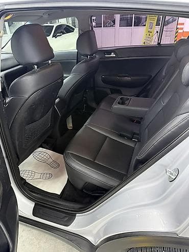 Продажа авто: Kia Sportage: 2019 г., 2 л, Автомат, Дизель, Кроссовер — 10