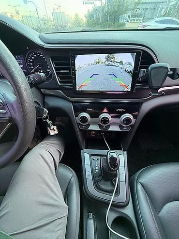 Hyundai Avante: 2019 г., 1.6 л, Автомат, Бензин, Седан — 10