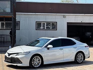 camry 5: Toyota Camry: 2018 г., 2.5 л, Автомат, Гибрид, Седан — 3