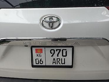 таёта сиенна: Toyota Sienna: 2011 г., 3.5 л, Автомат, Газ, Минивэн — 10