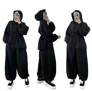 сако: - Женская укороченная куртка-ветровка с воротником, на кнопках. Прямой — 8