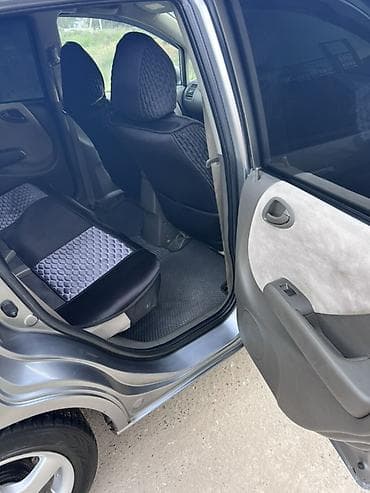 subaru outback xt: Honda Fit: 2004 г., 1.3 л, Автомат, Бензин, Хэтчбэк — 5