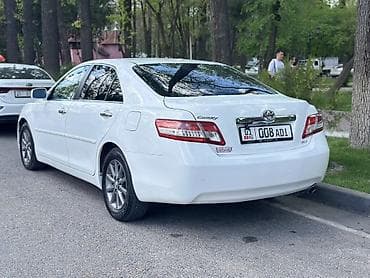 Toyota: Toyota Camry: 2010 г., 2.5 л, Автомат, Бензин, Седан — 2
