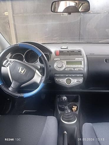 jac авто: Honda Jazz: 2008 г., 1.3 л, Механика, Бензин, Хэтчбэк — 5