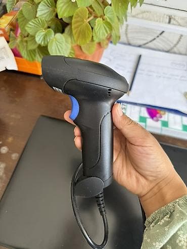 Торговое оборудование: Комплект для кассового рабочего места: - Ноутбук Lenovo (серия — 3