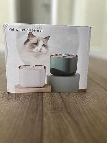 Аквариумы: Автопоилка для животных в сером цвете с фильтром длч воды - Подходит — 1