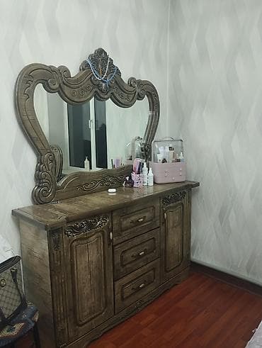 мебель бу куплю: Спальный гарнитур в классическом стиле с резным декором Состав — 2