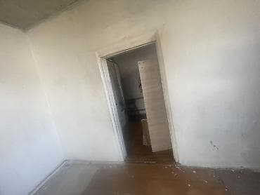 кант продажа дом или квартиры: Продаётся жилой дом с просторной верандой и несколькими комнатами — 2