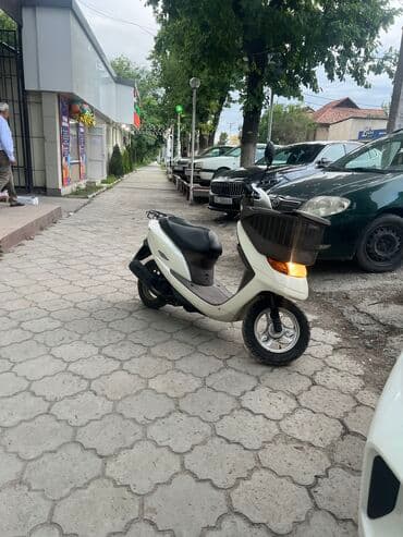 Тип скутера Honda, 50 куб. см, Бензин, Б/у, В рассрочку