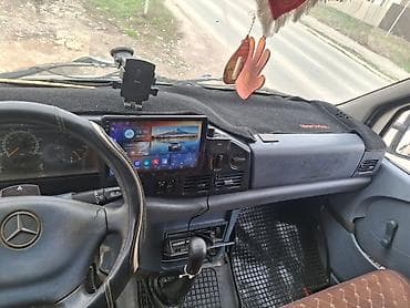 грузопассажирский спринтер: Mercedes-Benz Спринтер: 1998 г., 2.9 л, Механика, Фургон — 3