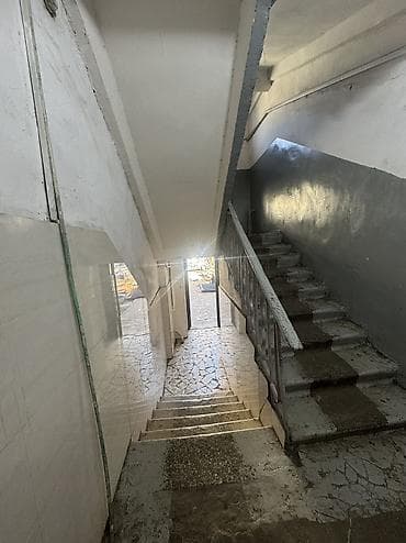 кыргыз недвижимост: 12 м², Эмереги менен — 5