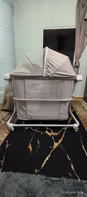 Люлька, Б/у, Переноска, Качалка, Колыбель, Металл, цвет - Серый, Самовывоз