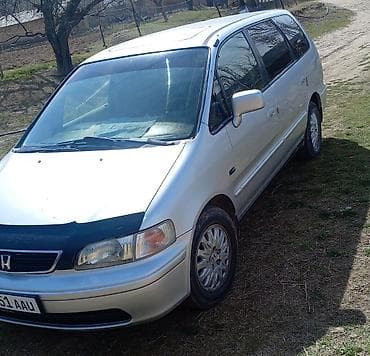 аудио касета: Honda Shuttle: 1998 г., 2.3 л, Автомат, Бензин, Минивэн — 7