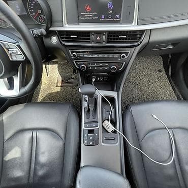 mazda 626 2002: Kia Optima: 2019 г., Автомат, Бензин, Седан — 8