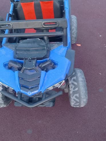 Детский мир: Детский электрокар, Б/у — 1