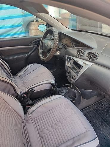 fort: Ford Focus: 2001 г., 1.6 л, Механика, Бензин, Универсал — 8