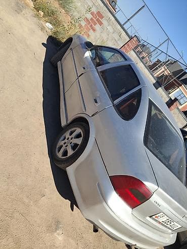 Opel Vectra: 2001 г., 2.2 л, Автомат, Бензин, Седан — 2
