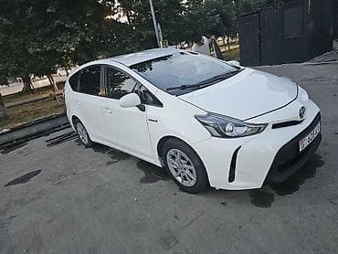 renault 21: Toyota Prius V: 2016 г., 1.8 л, Автомат, Гибрид, Универсал — 5