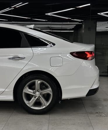 продаю или меняю на недвижимость: Hyundai Sonata: 2018 г., 2 л, Газ, Седан — 8