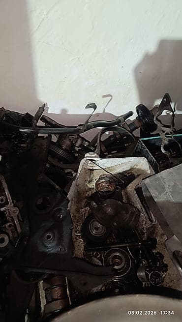 Май радиаторлору: Бензиндик кыймылдаткыч Mazda 2001 г., 2.5 л, Колдонулган, Оригинал, АКШ — 2