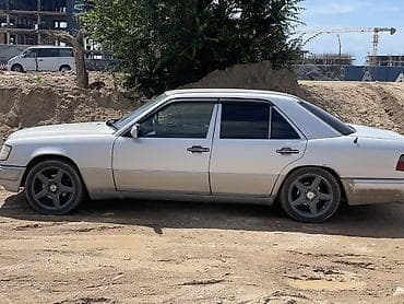 w210 2 6: Mercedes-Benz W124: 1994 г., 2.2 л, Механика, Бензин, Седан — 4