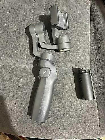 airpods pro 4: Стабилизатор для смартфона (ручной 3-осевой гимбал) с мини-штативом - — 2